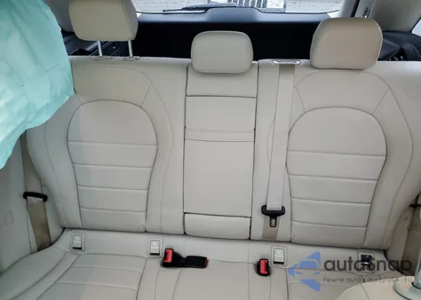 2020 Mercedes-Benz Glc 300 4Matic z USA, uszkodzony, nr VIN WDC0G8EB0LF687528